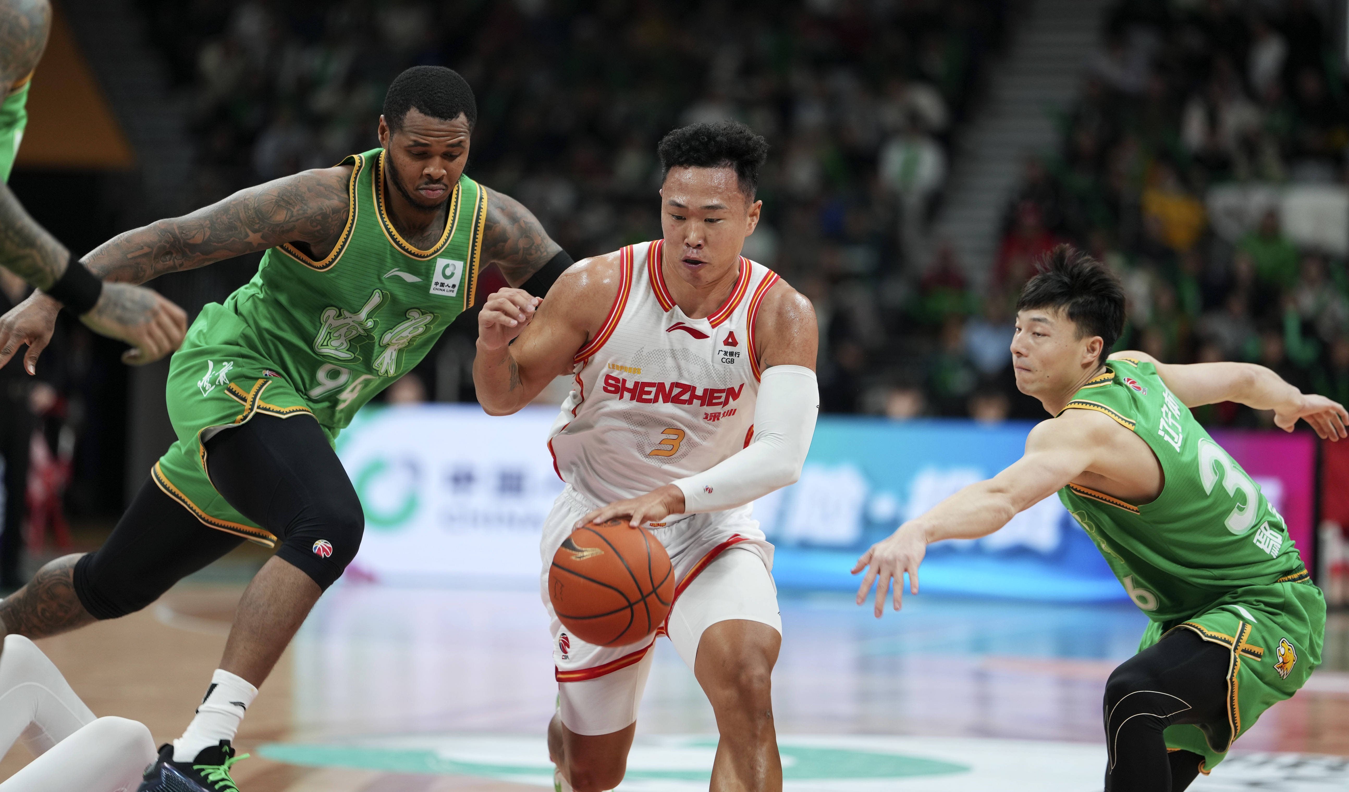 开元体育-离谱！那不勒斯围绕CBA常规赛刷新队史纪录曼城外线爆发备战欧超杯，辽宁本钢官宣签约备战欧超杯的简单介绍